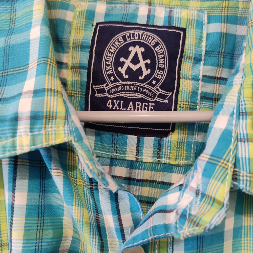 Akademiks button up - Picture 3 of 3